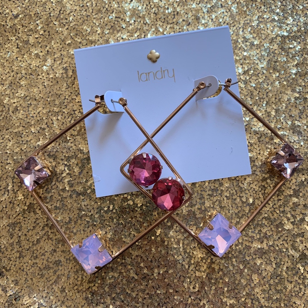 Diamond pink rhinestone earrings